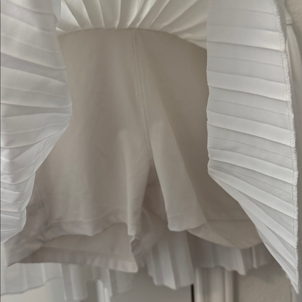 Gap White Pleated Mini Skort - image 3